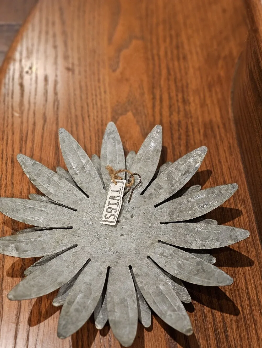 Set of 2 Zinc Wall Flowers – 10” New With Tags